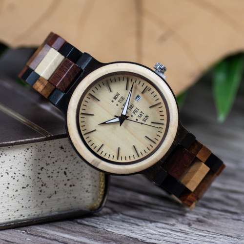 Ξύλινο ρολόι για άντρες και γυναίκες με κούμπωμα μπρασελέ